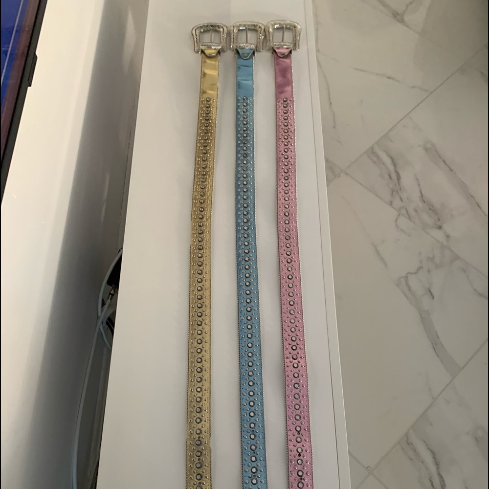 💜💜 SET OF THREE RHINESTONE BELTS - Picture 4 of 6